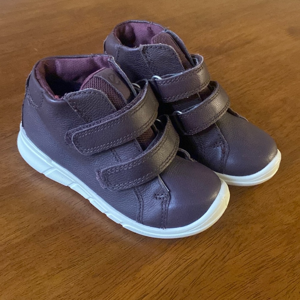 Ecco Kids Boots - Purple and White